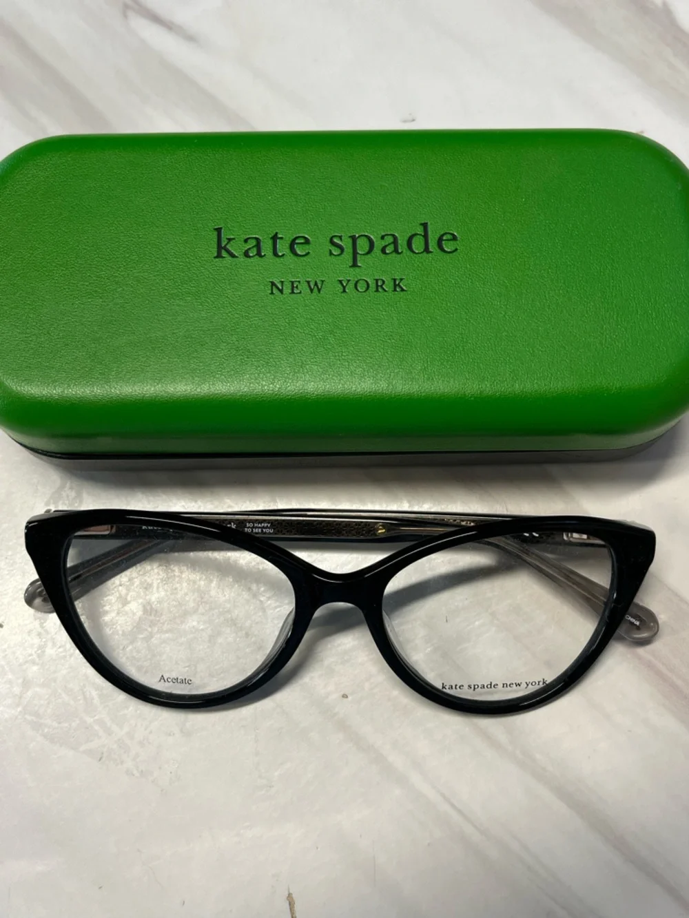 Kate‎ Spade Eye Glasses with green case and Dust Cloth